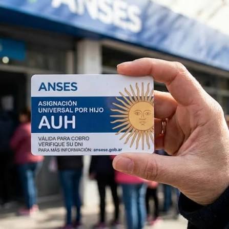 AUH: la acreditación de salud y escolaridad se resolverá de manera automática