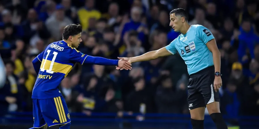 Boca derrotó a Central Córdoba con un doblete de Ángel Romero