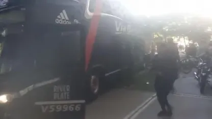 El micro de River quedó varado en Tucumán y la delegación debió trasladarse de urgencia