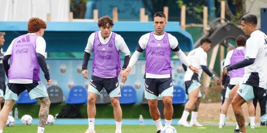 La Selección Argentina entrenó en Ezeiza antes de viajar a Córdoba para el amistoso con Bolivia