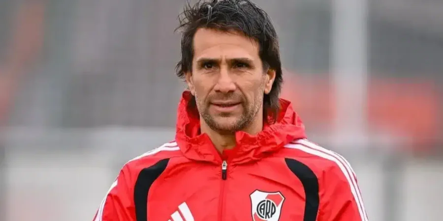 Martínez Quarta llega al límite de amonestaciones antes del duelo de River ante Huracán