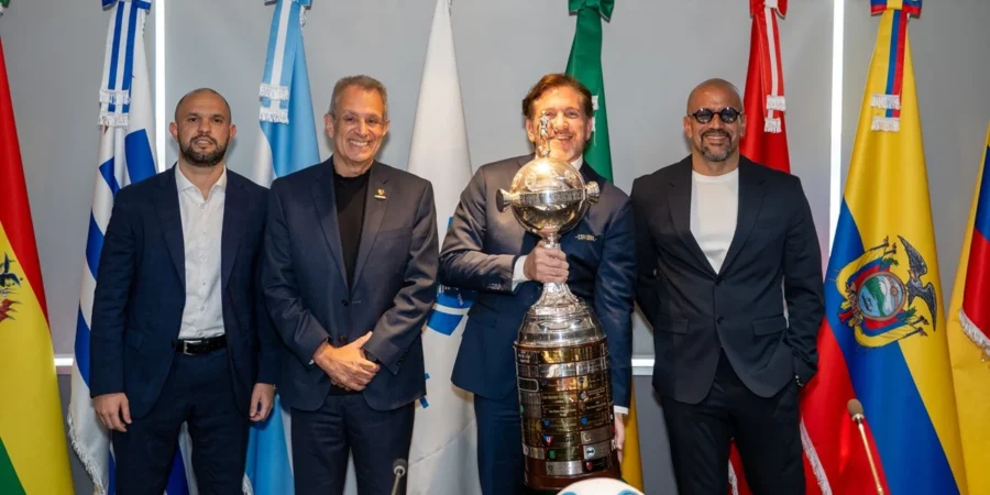 Verón minimizó la Supercopa Internacional y volvió a cargar contra la conducción de la AFA